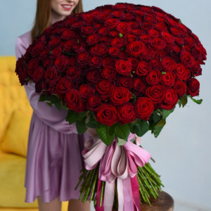 Букет 201 красная роза 100 см с лентами
